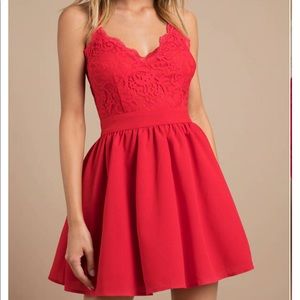 Tobi MILA RED LACE PLEATED SKATER DRESS